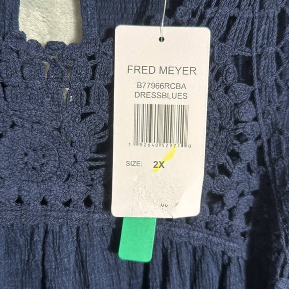 NWT Navy Blue Sleeveless Crochet Top plus size 2x summer vacation lightweight - Picture 4 of 10